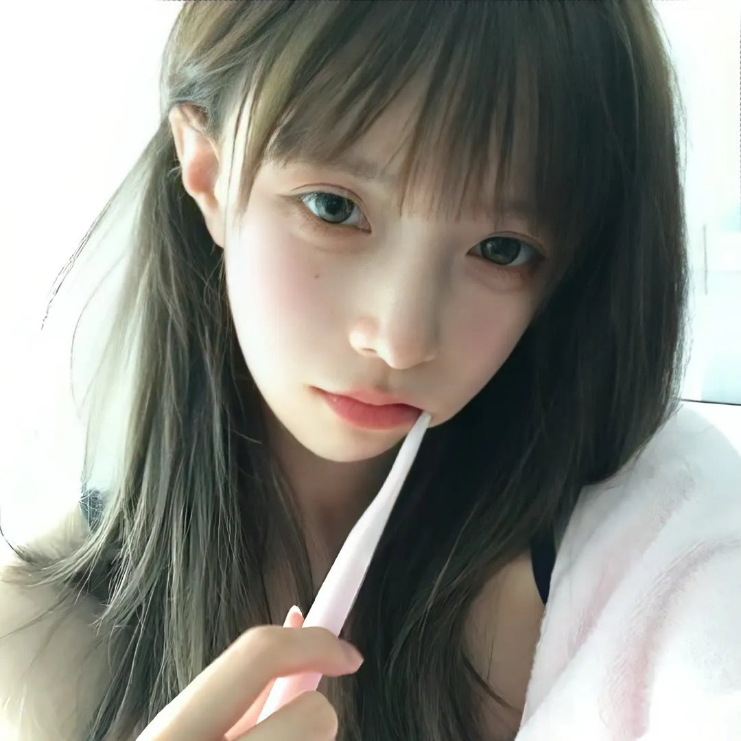 《超女·强势回归》封面